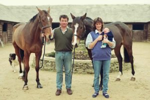 R001 002 Nigel Twiston Davies with Tipping Tim and Captain Dibble