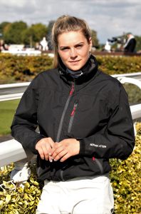 20J9567 Lilly Pinchin