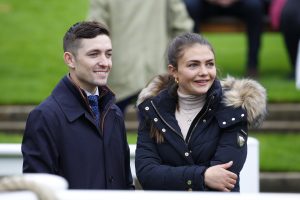 78F3562 Kevin Stott and Megan Nicholls