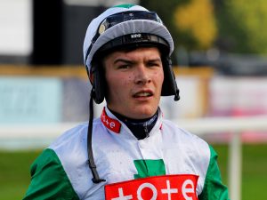 78F8570 Charlie Todd