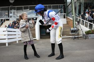 B96E0140 Bryony Frost