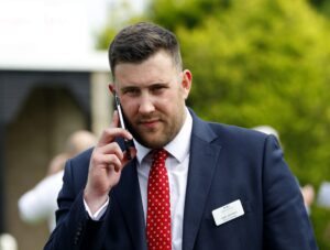 16B4098 Liam Johnson