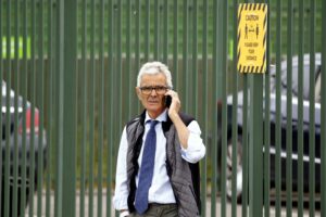 16B5107 Richard Linley