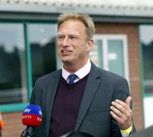 16B5444 Martin Cruddace