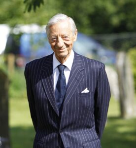 16B5759 Bernard Parkin