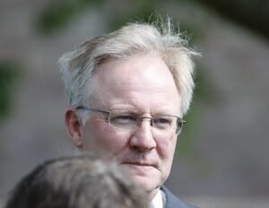 16B5787 Kirkland Tellwright