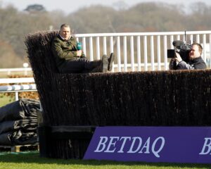 16B8979 Matt Chapman