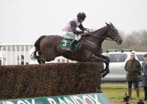 20J6332 Gerri Colombe