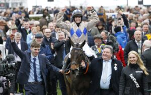 78F9405 Captain Guinness