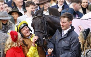 78F9955 Galopin Des Champs