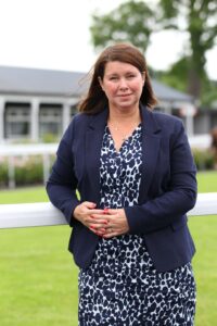 D20J8420 Julie Harrington