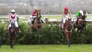 X5B1885 Latenightpass   Minella Indo