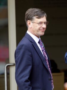 X5B3505 Robert Earnshaw