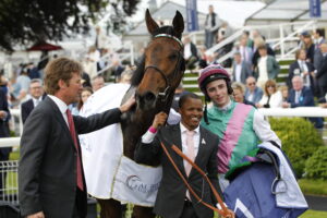 20J1081 Bluestocking