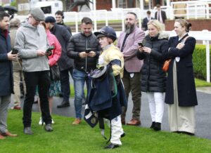 X5B7418 Outbox   Hollie Doyle