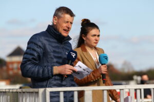 D20J8206 Stewart Machin   Megan Nicholls