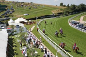 BK1A0065 Horses returning at Goodwood
