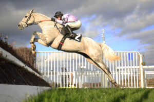 16B3284 The Carpenter