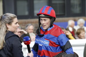 20J5361 James Davies