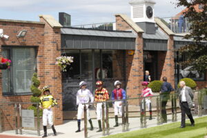 20J6547 Chester weighing room