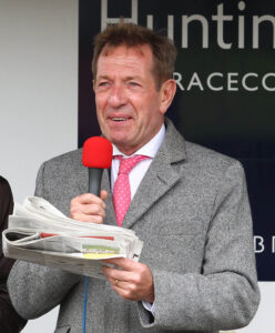 C16B7319 Derek Thompson