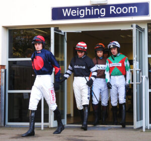 DSC 6581 Jockeys at Huntingdon