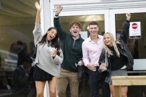 20J4105 Students