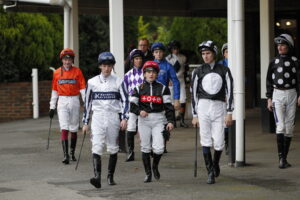 20J4553 Jockeys at Kempton