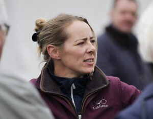 20J5981 Steph Cameron