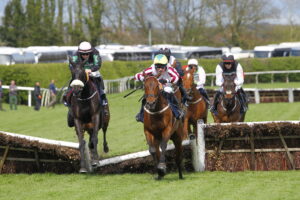 78F2847 Strong Leader