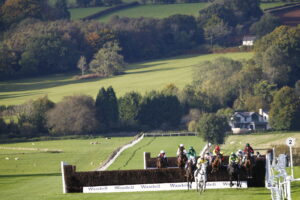 78F5475 Chepstow 3rd last fence