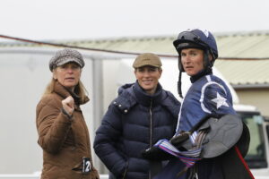 78F6238 Zara Tindall