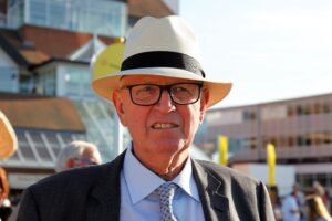 96E0063 Mick Channon