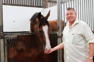 96E0067 Micky Hammond