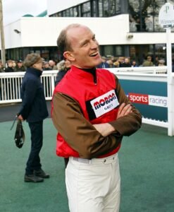 96E0112 David Maxwell