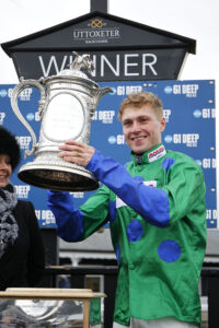 96E8533 Lorcan Williams