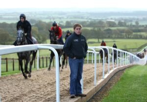 C16B6263 Dan Skelton