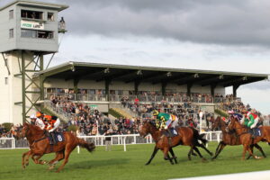 FV1E0051 Ffos Las stands