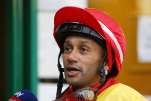 16B1069 Royston Ffrench