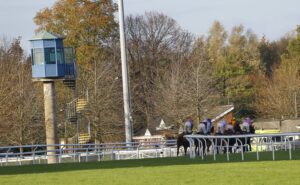 78F2359 Kempton Watchtower