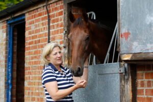 16B9112 Eve Johnson Houghton