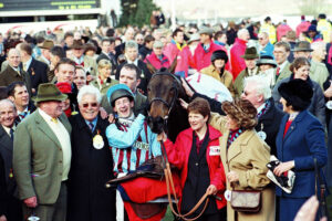 R001 008  Best Mate 2003
