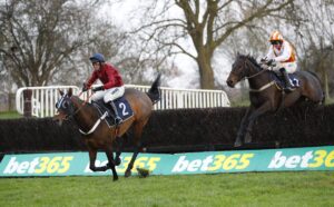 X5B0820 Art Decco [right]