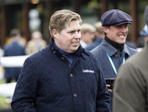 20J9572 Dan Skelton
