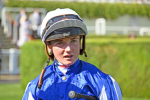 DSC 2730 Hollie Doyle