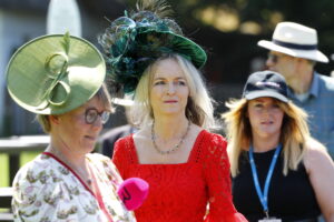 78F5658 Newmarket Ladies Day