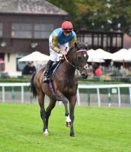 DSC 0198 Sing Us A Song