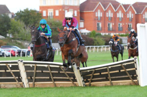 FU0E5050 Hill Station