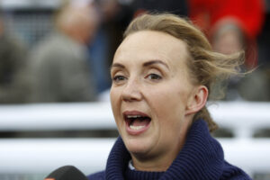 16B1160 Sophie Leech