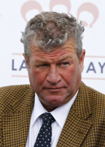 16B7605 Martin Todhunter